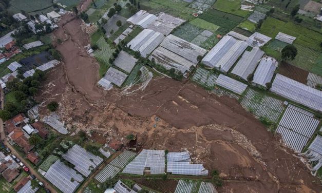 Longsor Cisarua Di Duga Ada Pelanggaran Lingkungan