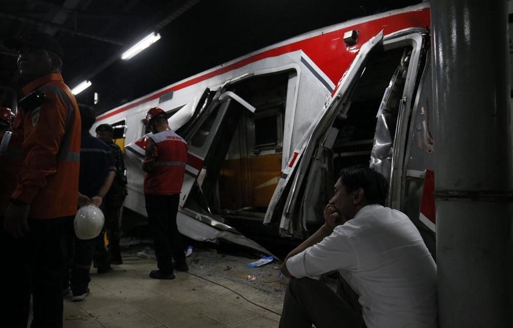 Investigasi Kecelakaan KAI Argo Bromo Anggrek: Penyebabnya?