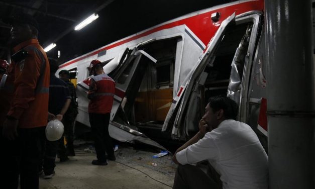 Investigasi Kecelakaan KAI Argo Bromo Anggrek: Penyebabnya?