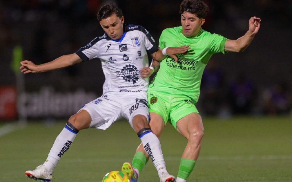 Pertarungan Taktik Dan Mental Di Lapangan Hijau