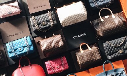 Barang Branded: Investasi Gaya Atau Sekadar Gengsi?
