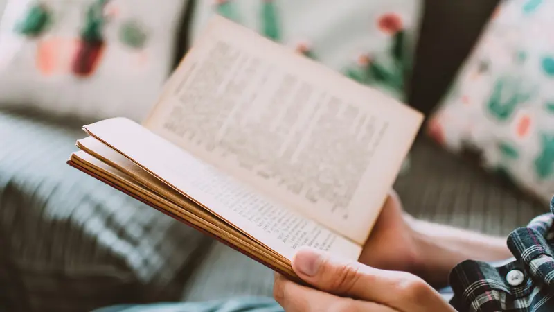 Manfaat Membaca Buku Untuk Pengembangan Diri