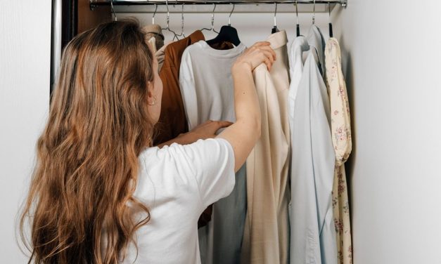 Baju Branded Terbaik Yang Tetap Populer Meski Tren Berganti