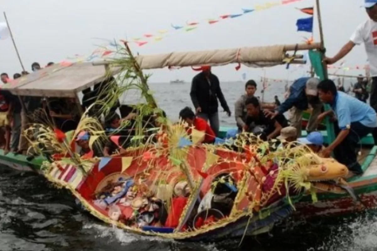 Perpaduan Pesona Laut, Budaya, Dan Keramahan Masyarakat
