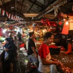 Revitalisasi Pasar Tradisional Menjaga Persaingan Pedagang Lokal