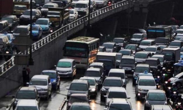 Transportasi Umum: Solusi Mengurangi Kemacetan Perkotaan
